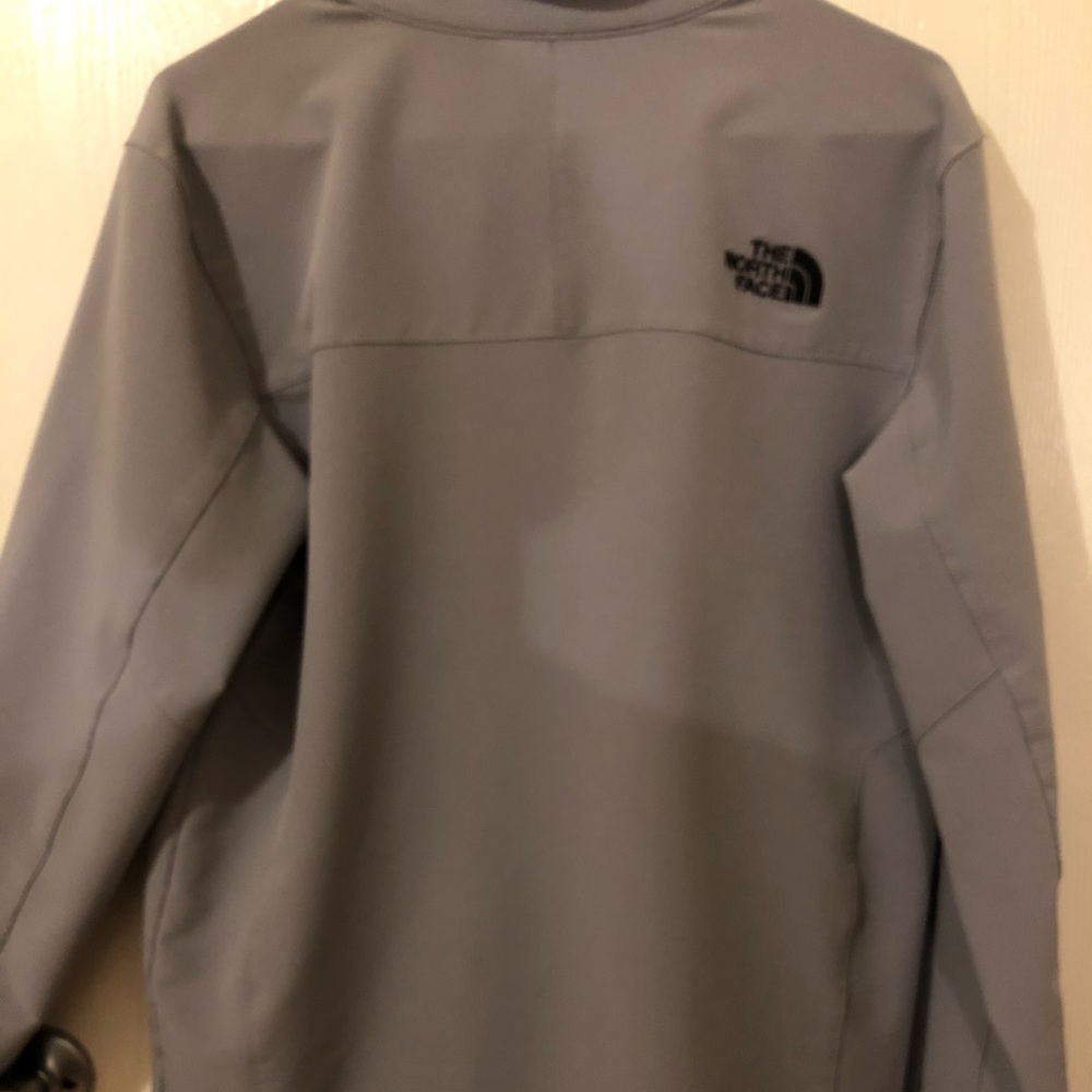 Northface Windwall Soft Shell Jacket - image 8